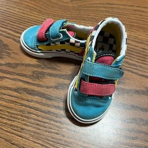 Toddler Vans checker with blue and dark pink
